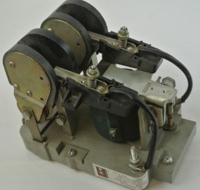 CUTLER-HAMMER 6002H346B CRANE CONTROL CONTACTOR - 230VDC -10A  NEW SURPLUS4