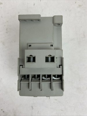 ALLEN BRADLEY 100-C09*10 SER A 600VAC 25AMP CONTACTOR 120/110/V 60/50HZ COIL2