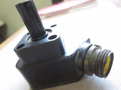 NAMCO EE260-30430 PROXIMITY SWITCH / CYLINDICATOR 1.025 PROBE2