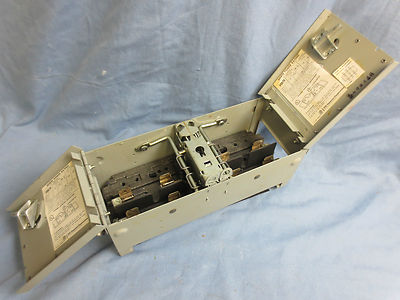 I-T-E V2B2222MR VACU-BREAK PANELBOARD & SWITCHBOARD UNIT 240V 60-60A NEW SURPLUS2