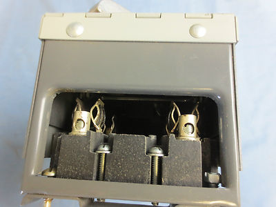 I-T-E V2B2212LR VACU-BREAK PANELBOARD & SWITCHBOARD UNIT 240V 30-60A NEW SURPLUS9