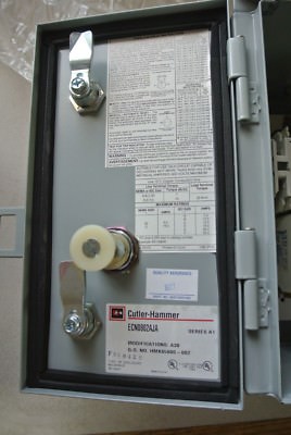 CUTLER-HAMMER ECN0802AJA - NEMA FREEDOM STARTER, 1-PH, 120V COIL NEW SURPLUS5