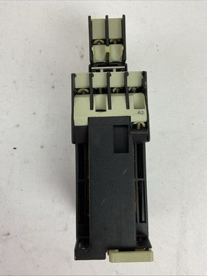 TELEMECANIQUE CA3DN40 600VAC 10A CONTACTOR 24VDC COIL LA4DE1E 24-48VDC LA1DN024