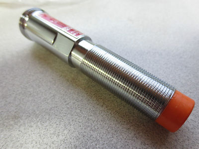 NAMCO EE520-70400 TUBULAR PROXIMITY SWITCH - NEW SURPLUS1