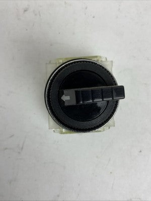 SCHNEIDER 9001KS43BH2 SELECTOR SWITCH BLACK KNOB 3 POSITIONS1