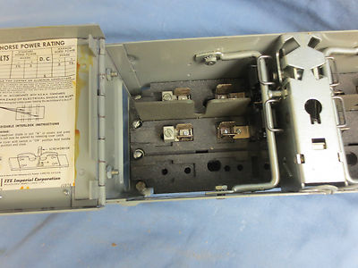 I-T-E V2B2211LM VACU-BREAK PANELBOARD & SWITCHBOARD UNIT 240V 30-30A NEW SURPLUS6