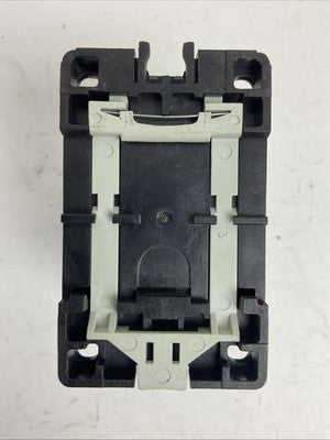 EATON CE15CNS3 SER B1 600VAC 12A 3PH 10HP CONTACTOR 120V 60HZ 110V 50HZ COIL3