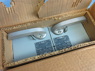 I-T-E V2B2212LR VACU-BREAK PANELBOARD & SWITCHBOARD UNIT 240V 30-60A NEW SURPLUS1