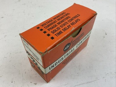 ATC TUC120AKA030 TIME DELAY RELAY 110/120V1