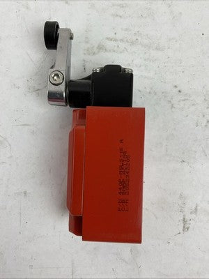 ALLEN BRADLEY 440P-MSLS11E GUARD MASTER LIMIT SWITCH3