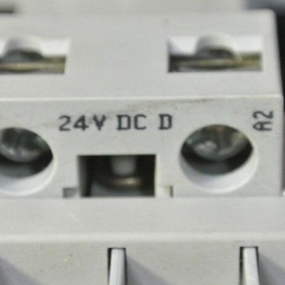ALLEN-BRADLEY 100-C09D*10 CONTACTOR Ser. A - 24VDC COIL1