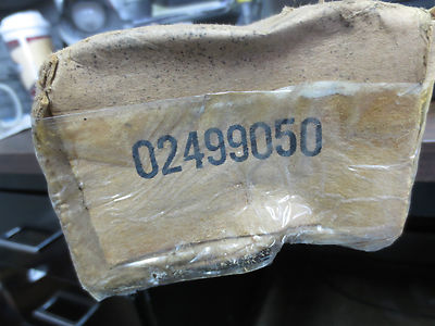 HOFFMAN F-22GA TYPE 1 WIREWAY WITH FITTINGS - TELESCOPING - NEW in BOX 2.50x2.502