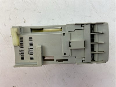 ALLEN BRADLEY 700-CFM400Z* SER A CONTACTOR 600VAC 30A COIL 24VDC2