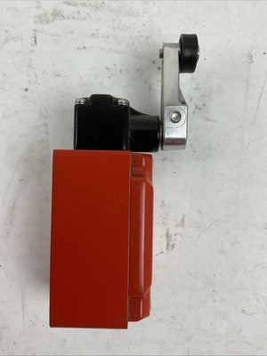 ALLEN BRADLEY 440P-MSLS11E GUARD MASTER LIMIT SWITCH5