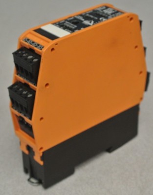 IFM AC2251 INTERFACE MODULE / 31.6VDC, 250mA / 20-30VDC, 700mA/CH / 2A TOTAL0