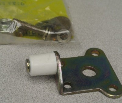 SQUARE D 9423 M-3 THIRD ROLLER LATCH KIT for M4, M4L, M9, M9L / NEW SURPLUS0