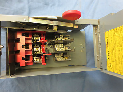 CUTLER-HAMMER EES32030S FUSIBLE BUS PLUG / SWITCH 30A, 240V, 3-POLE 1