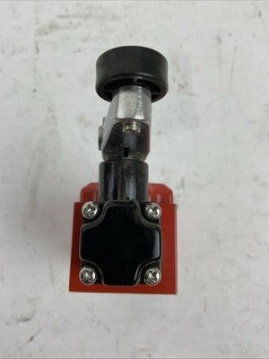 ALLEN BRADLEY 440P-MSLS11E GUARD MASTER LIMIT SWITCH6