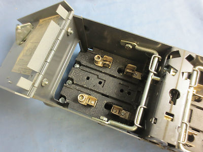 I-T-E V2B2212LR VACU-BREAK PANELBOARD & SWITCHBOARD UNIT 240V 30-60A NEW SURPLUS6