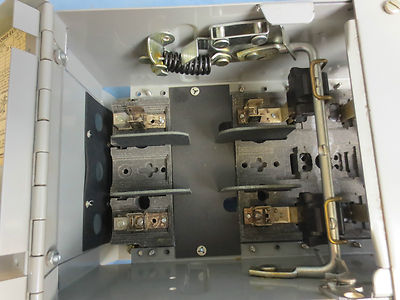 I-T-E V7E2611LR VACU-BREAK PANELBOARD SWITCH UNIT 600V 30-30A - NEW SURPLUS6