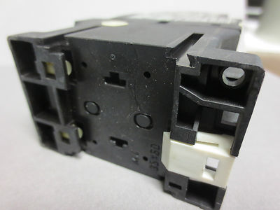KLOCKNER-MOELLER DIL 00 M-10 & 22 DIL RELAY / CONTACTOR ASSEMBLY6