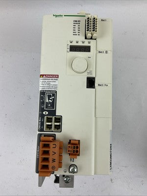 SCHNEIDER ELECTRIC LXM32MD72N4 AC SERVO DRIVE INPUT 3PH 208/400/480V OUTPUT 7kW0