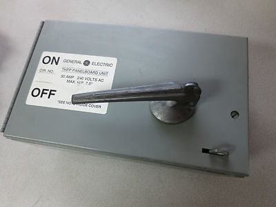 GENERAL ELECTRIC THFP321L PANELBOARD SWITCH 30A, 240VAC, 7.5HP - NEW SURPLUS0