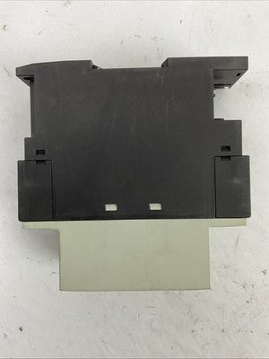 SIEMENS 3RW3024-1AB14 SOFT START 460V 7.5A 3HP4