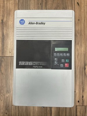 ALLEN BRADLEY 1336F-B030-AA-EN-GM1-HCS2 SER A 1336 PLUS SENSORLESS VECTOR DRIVE0