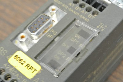 SIEMENS 6ES7-972-0AA01-0XA0 / RS485 REPEATER / 24VDC8