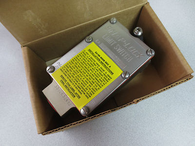 NAMCO EA180-11302 SNAP-LOCK LIMIT SWITCH - NEW SURPLUS4