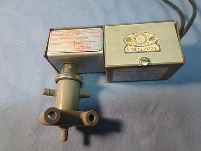 HONEYWELL RP417A1009-1 120VAC SOLENOID VALVE 50PSI, 5.7W2