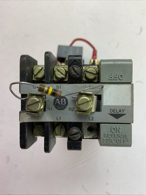 ALLEN BRADLEY 700-R400A1 SER B 852D-C SER G CONTROL TIMING RELAY 1.0 SEC 300V2