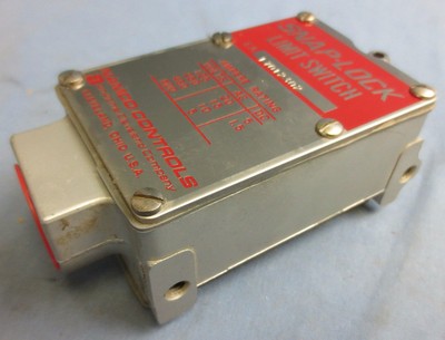 NAMCO EA170-12302 SNAP-LOCK LIMIT SWITCH0