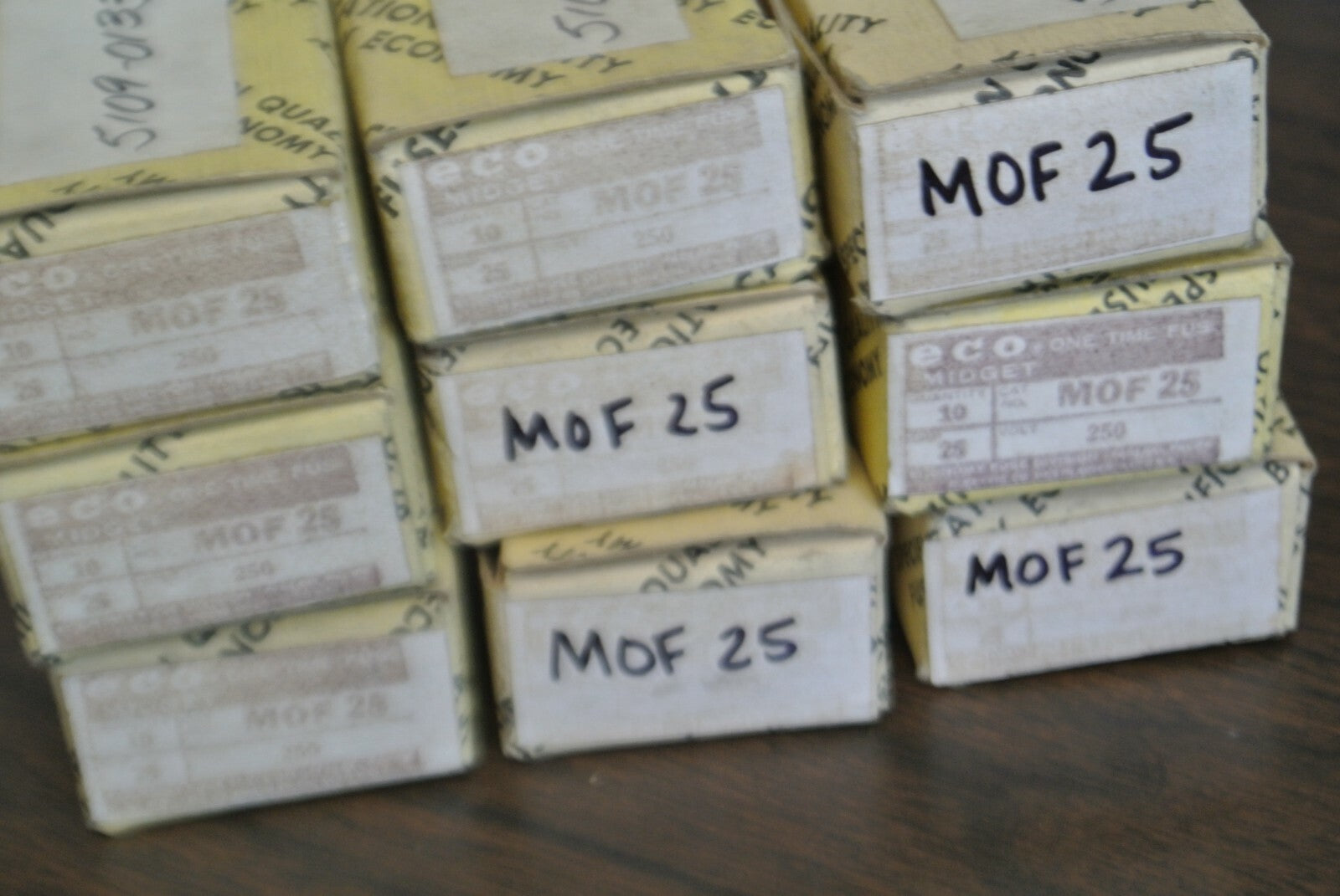 BOX of 10 / ECONOMY / FPE MOF-25 MIDGET ONE-TIME FUSE / 25A / 250V6