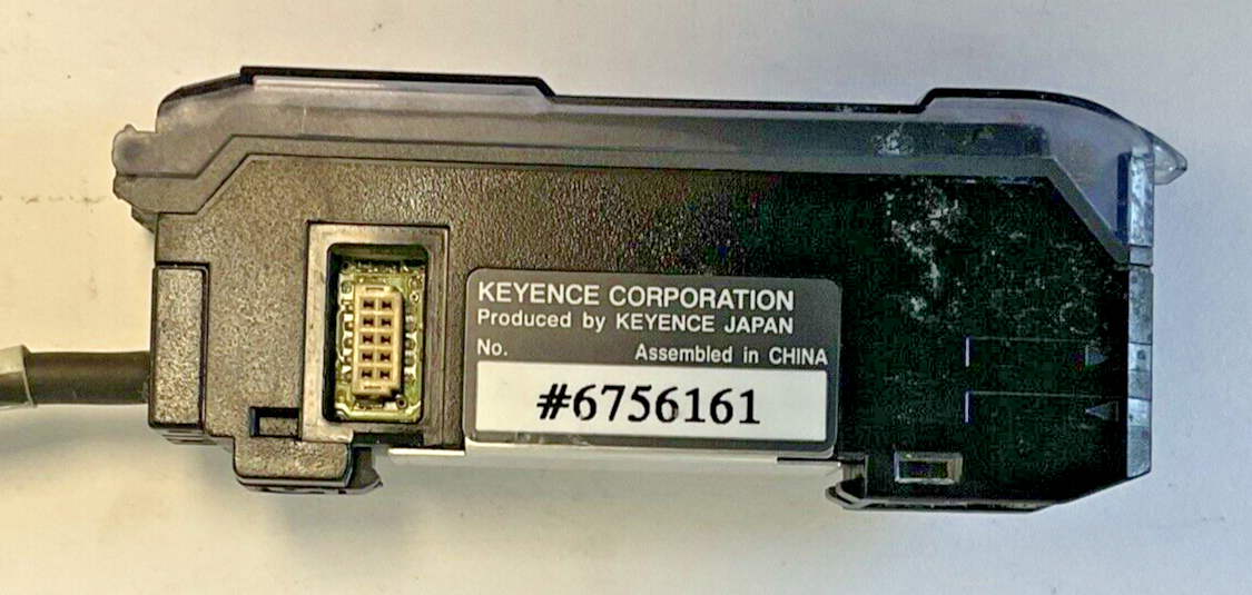 KEYENCE FS-V31P FIBER OPTIC PHOTOELECTRIC SENSOR 12-24VDC 30V 100MA **CORD CUT**1