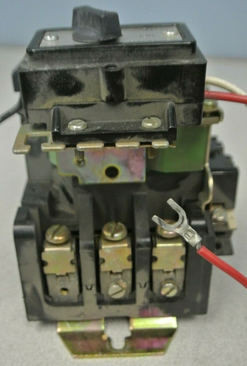 GENERAL ELECTRIC CR260L41300AJZ LIGHTING CONTACTOR / 110-120V COIL6