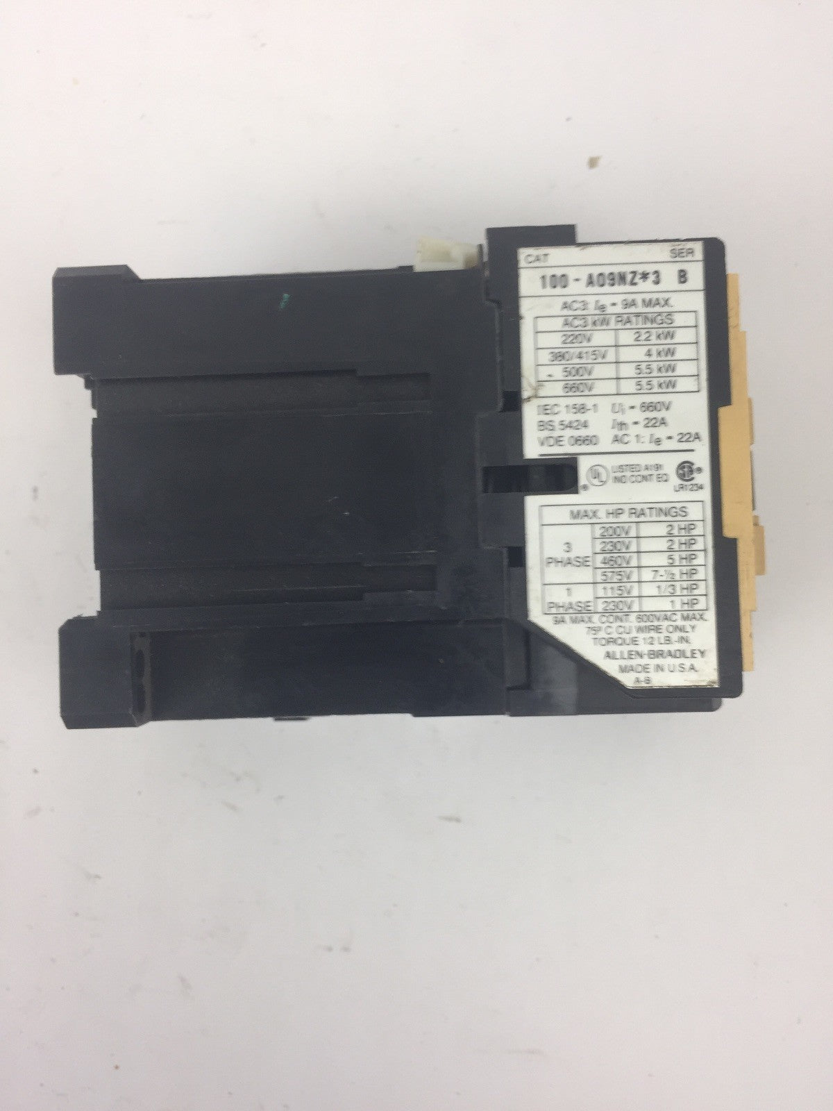 ALLEN BRADLEY 100-A09NZ*3 CONTACTOR SER B 600VAC 9A NB174 COIL 24VDC 2