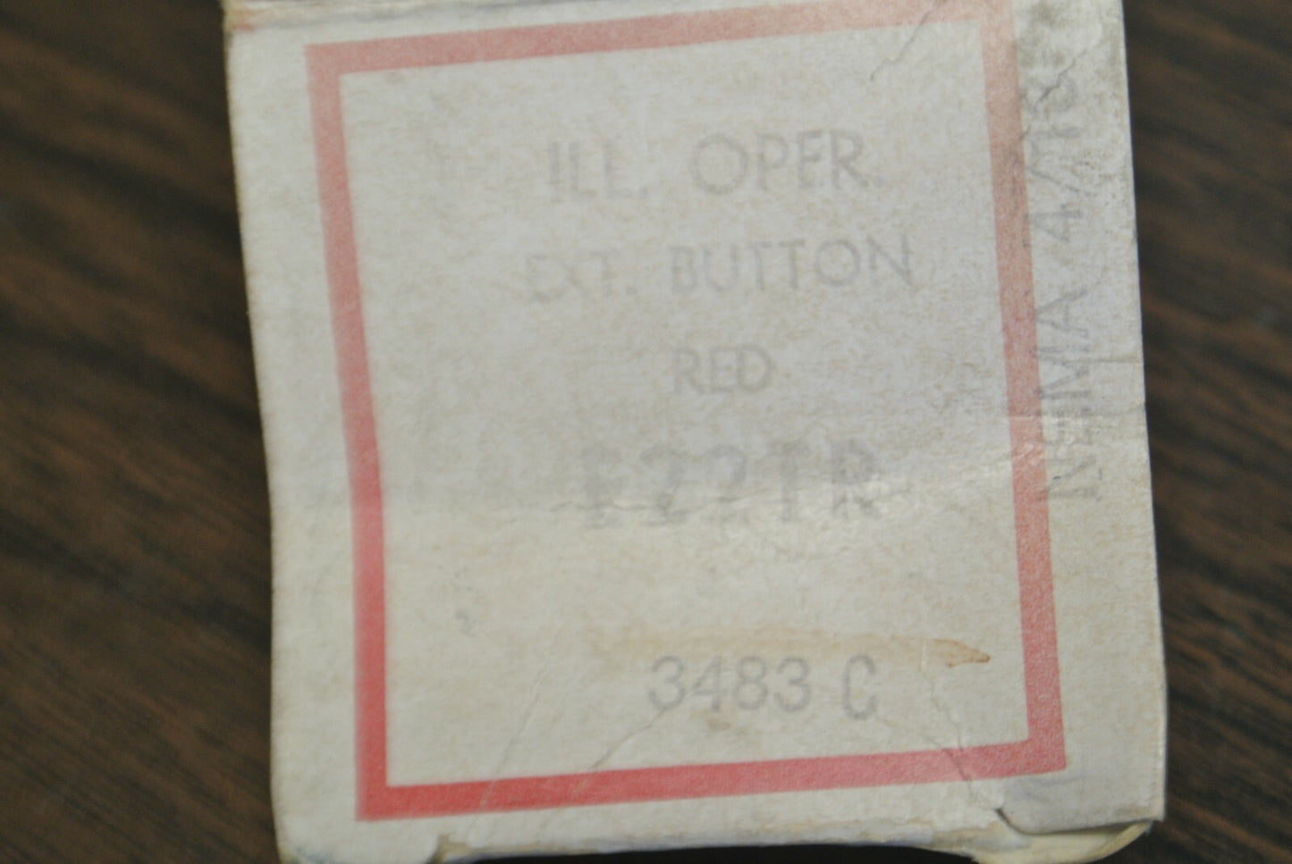 CUTLER-HAMMER E22TR ILLUMINATED OPERATOR EXT. BUTTON / RED / NEW SURPLUS1