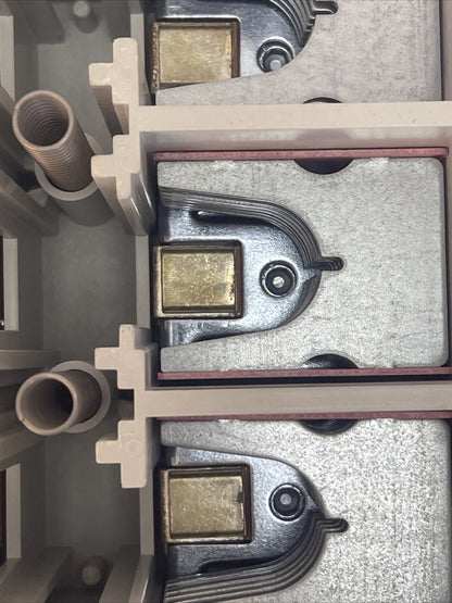 ABB AF400-30 CONTACTOR 600V 400HP 3PH 3POLE 550A COIL 100-250VDC11