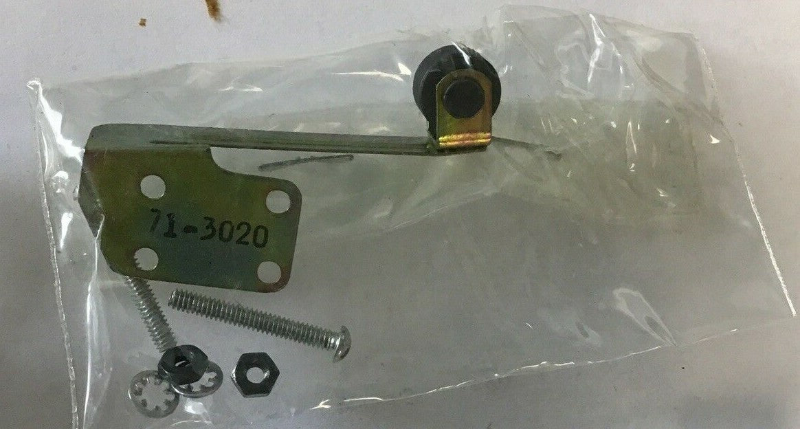 LICON SWITCH COMPONENTS 71-3020***LOTOF5***3