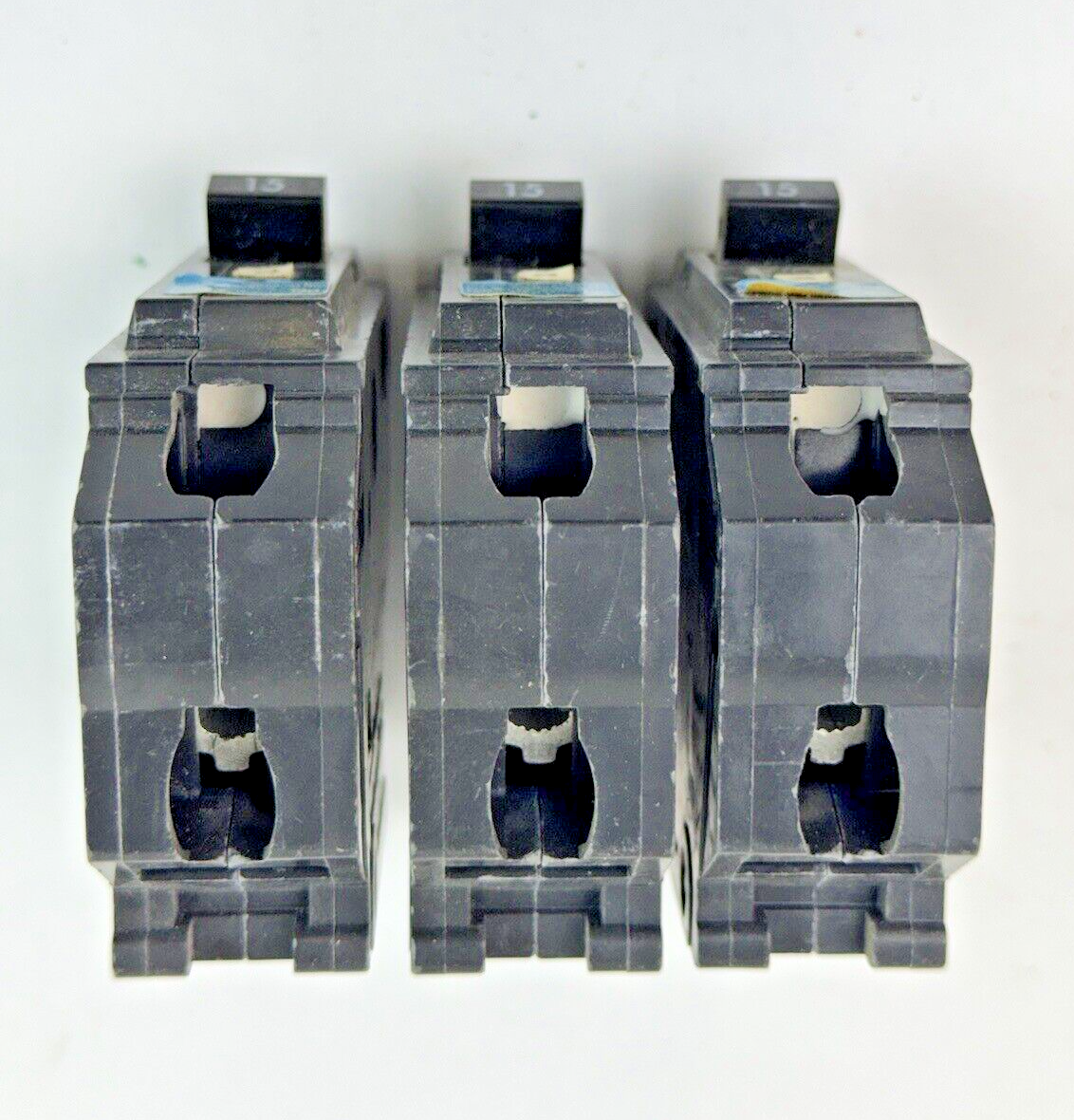 GE **LOT OF 3** THHQB1115 - CIRCUIT BREAKER - 1 POLE, 15 A, 240 VAC7