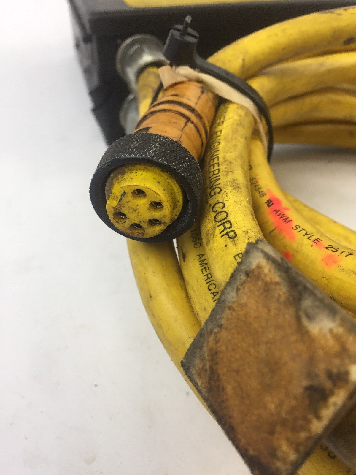 BANNER MSCA-1 MINI-SCREEN CONTROL BOX WITH CABLES MISSING KEY9