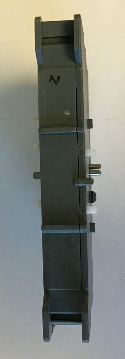 ABB VE5-2 MECHANICAL INTERLOCK 690VAC 16A ****LOTOF5****9