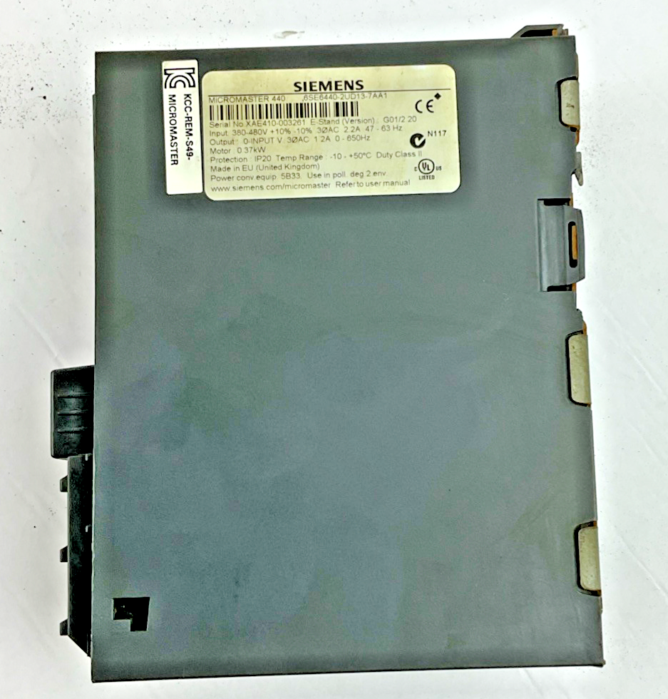 SIEMENS 6SE6440-2UD13-7AA1 FREQUENCY INVERTER MICRMASTER VER. G01/2.205