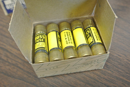 BOX of 10 / BUSS NXA35 FUSE / 35A / 32V (?) / NEW SURPLUS0