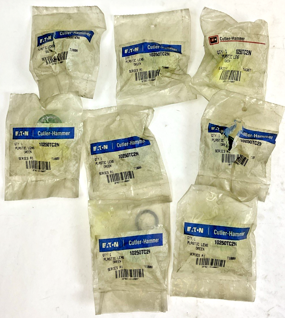 EATON 10250TC2N PLASTIC LENS GREEN SER.A1 ***LOTOF8***1