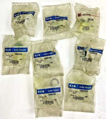 EATON 10250TC2N PLASTIC LENS GREEN SER.A1 ***LOTOF8***1