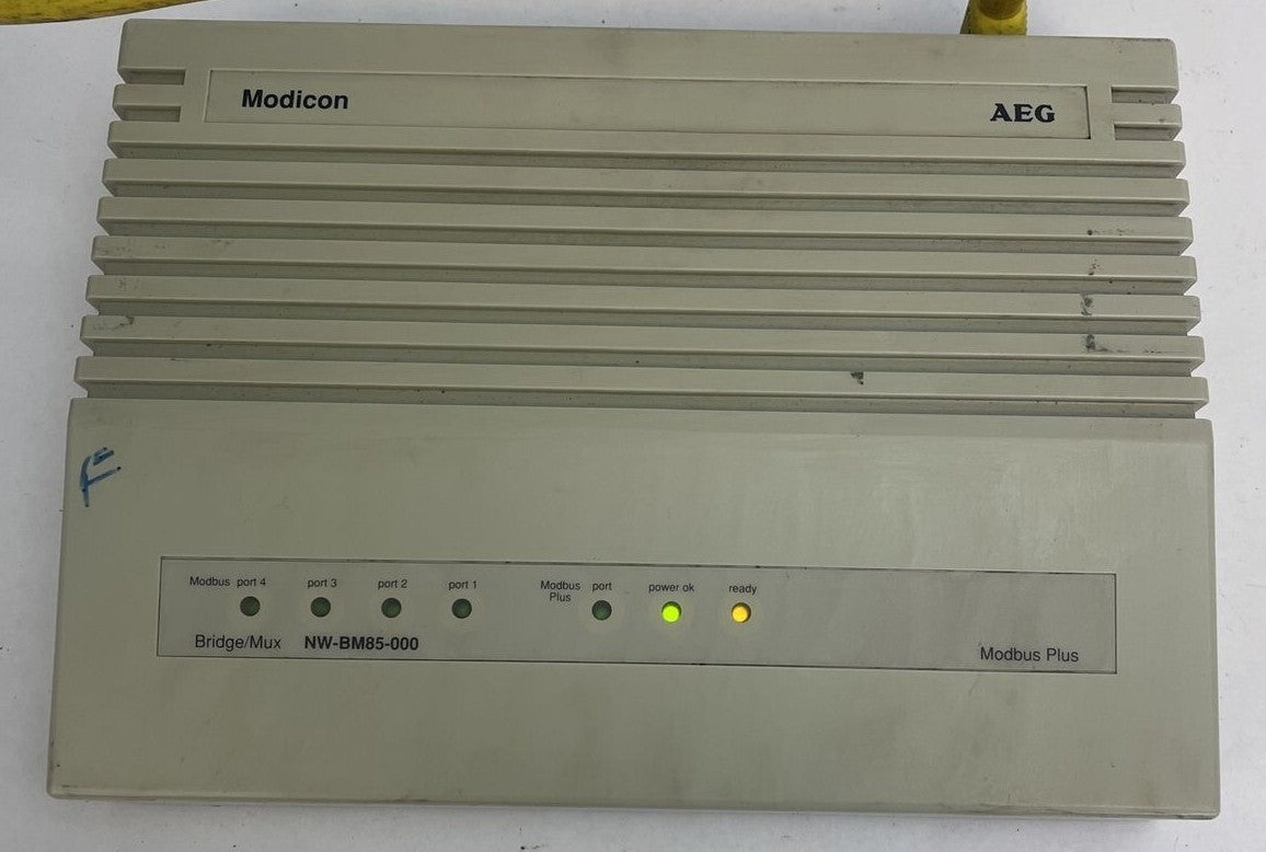 AEG MODICON NW-BM85-000 MODBUS PLUS 110VAC0