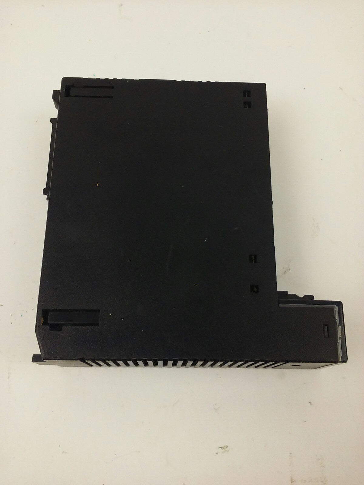 GE FANUC IC693MDL645G INPUT MODULE 24VDC 16PT POS/NEG 7.5mA, USED MISSING COVER3